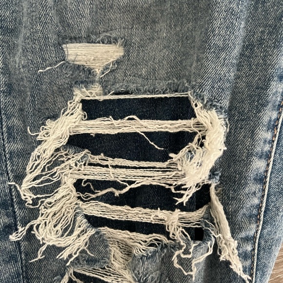 American Eagle Next Level Skinny Jeans - Picture 4 of 6